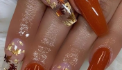 Fall Nails with Leaves - Fall nails art with leaves